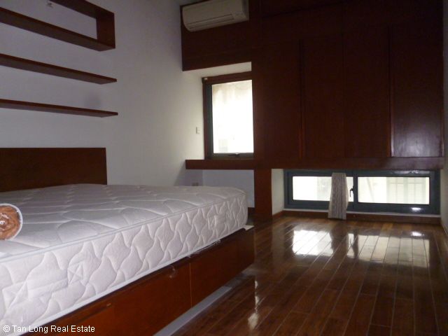 New fully furnished 4 bedroom house under 900USD to rent in My Dinh Song Da area, Nam Tu Liem district 4