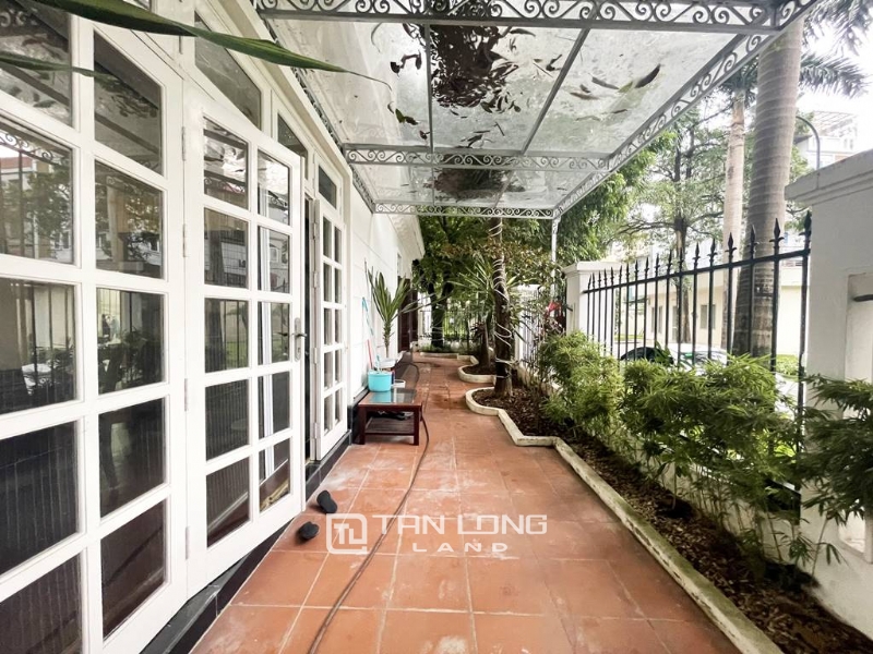 Newish garden house for rent in D4 Ciputra Hanoi 4