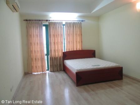 Nice 2 bedroom apartment for rent in Kinh Do Building, Hai Ba Trung, Hanoi 3