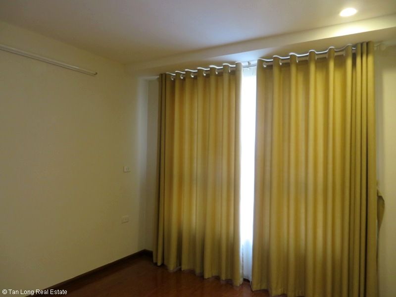 Nice 3 bedroom apartment for lease in N04 Hoang Dao Thuy, Cau Giay, Hanoi 7