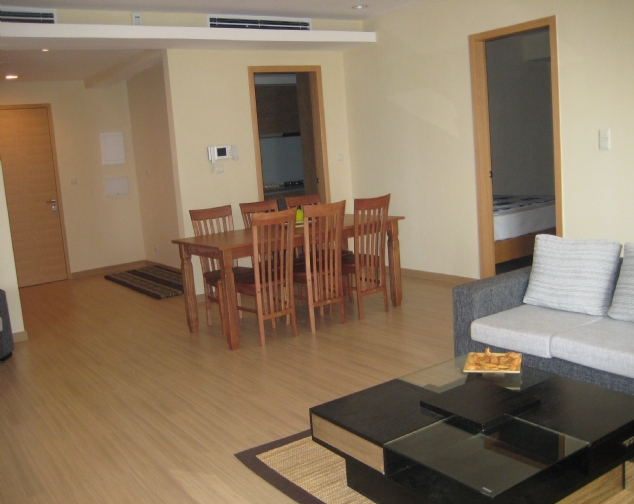 Nice 3 bedroom apartment for lease in Sky City, Lang Ha, Hanoi 4