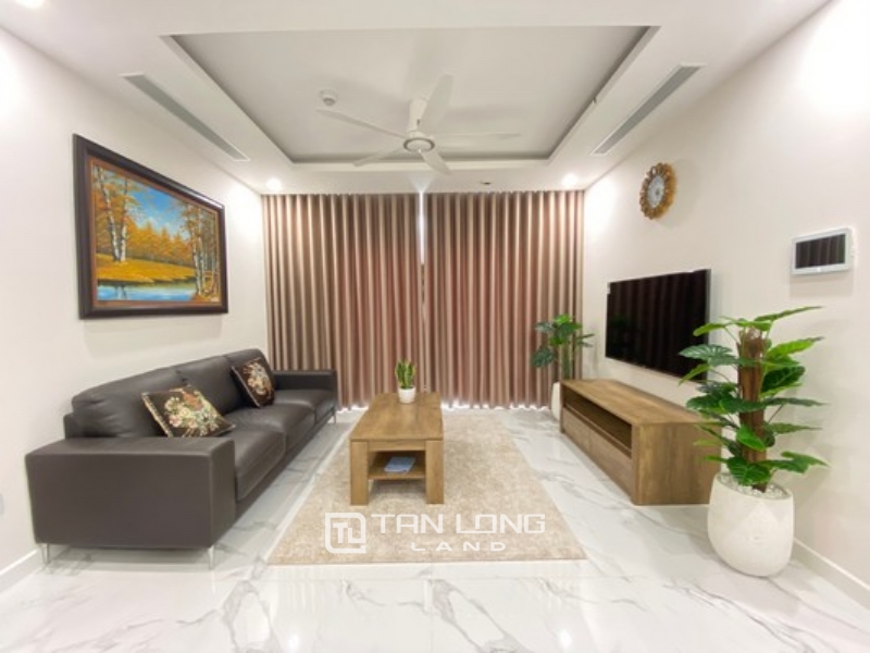 Nice 3 bedroom apartment for rent in Sunshine City Ciputra 1