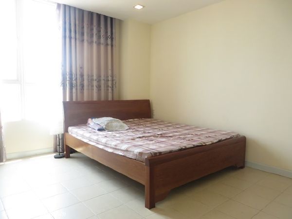 Nice 3 bedroom apartment, fully furnished unit for rent at Richland Southern, Xuan Thuy street, Cau Giay district 5