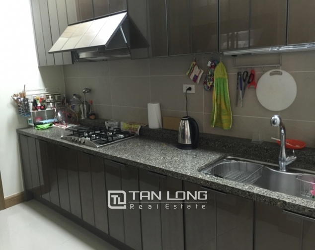 Nice 3 bedroom apartment in Splendora An Khanh for rent, bright and airy spaces 2