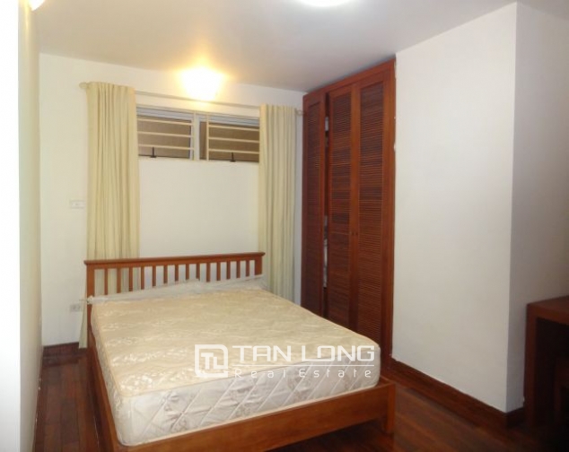 Nice 3 bedroom apartment to rent in 713 Lac Long Quan, Tay Ho, Hanoi 10
