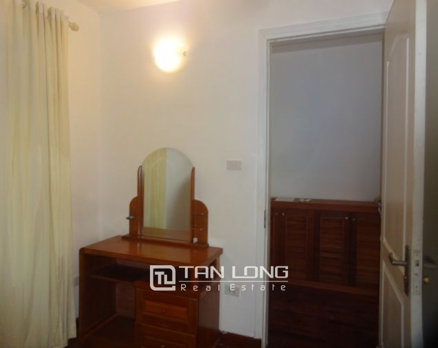 Nice 3 bedroom apartment to rent in 713 Lac Long Quan, Tay Ho, Hanoi 9