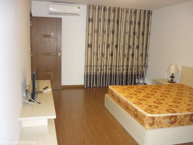 Nice 3 bedroom apartment with panoramic view for rent in Star Tower, Cau Giay, Hanoi 7