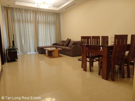 Nice apartment 2 bedroom in Royal city for rent,  105 sqm2 1
