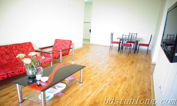 Nice apartment for rent in 713 Lac Long Quan street, Tay Ho district