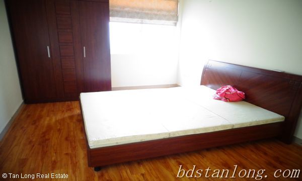 Nice apartment for rent in 713 Lac Long Quan street, Tay Ho district 5