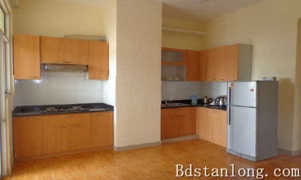 Nice apartment for rent in 713 Lac Long Quan street