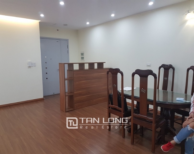 Nice apartment in Golden Palace, Me Tri,  Hanoi for rent 5