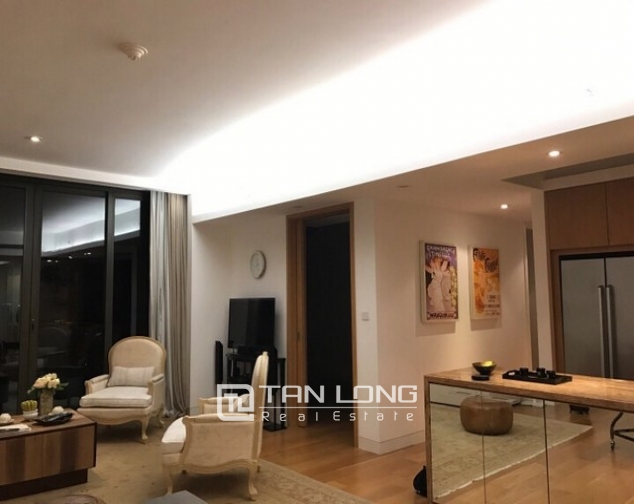 Nice apartment in Indochina Plaza, Cau Giay district, Hanoi for lease 1