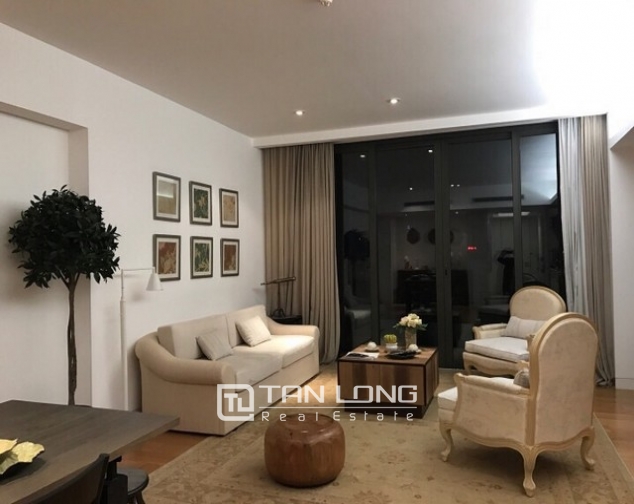 Nice apartment in Indochina Plaza, Cau Giay district, Hanoi for lease 2