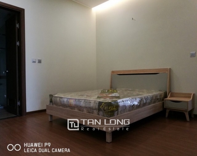 Nice apartment in Trang An complex, Cau Giay district, Hanoi for rent 3