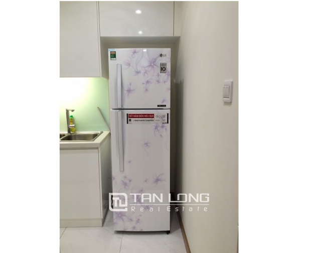 Nice apartment in Vinhomes Nguyen Chi Thanh, Dong Da street, Hanoi for lease 5