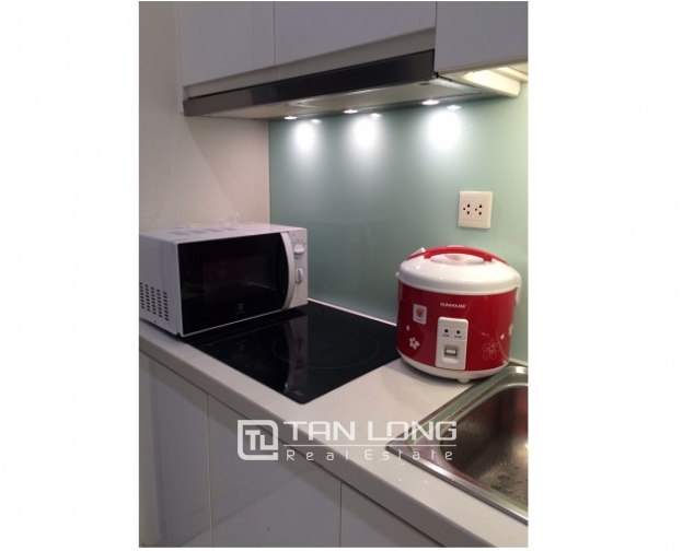 Nice apartment in Vinhomes Nguyen Chi Thanh, Dong Da street, Hanoi for lease 6