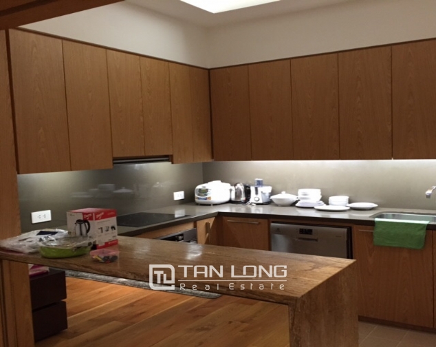 Nice apartment Indochina Plaza for rent, east building, Xuan Thuy Street, Cau Giay District, Hanoi have an full furnished 9