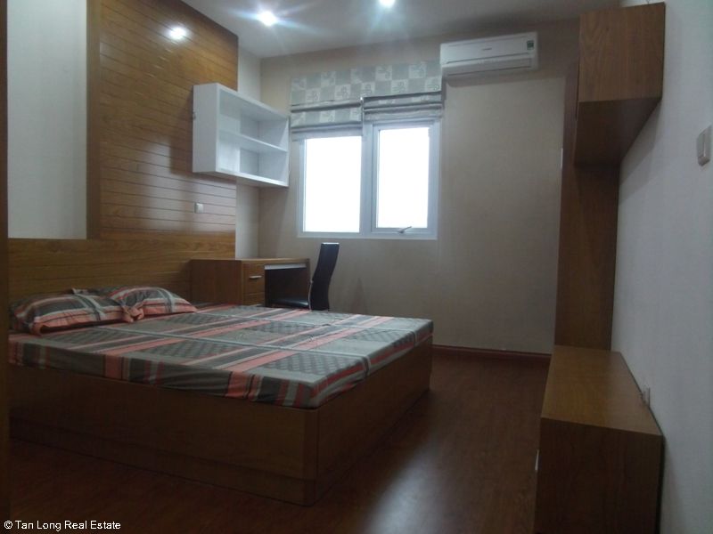 Nice fully furnished 2 bedroom apartment for rent in Trung Yen Plaza, Tran Duy Hung street, Cau Giay district 8