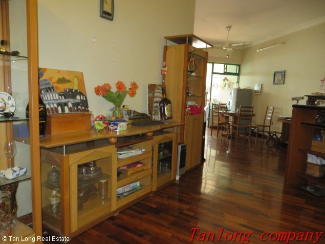 Nice fully furnished 3 bedroom apartment in 17T5, Trung Hoa Nhan Chinh, Cau Giay district 2