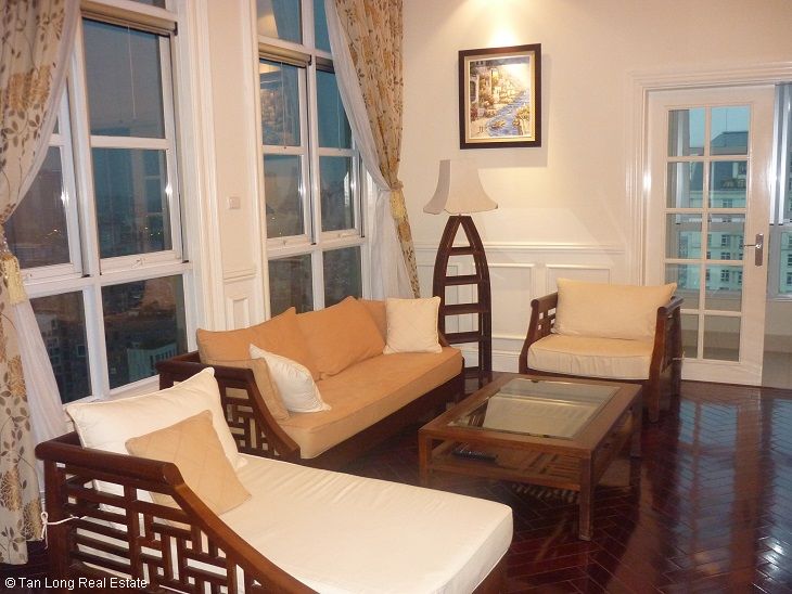 Nice fully furnished 3 bedroom apartment to rent in Easte building of The Manor, Me Tri, Nam Tu Liem district 1