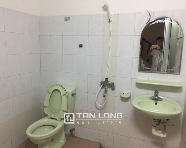 Nice house with 3 floors in Sai Dong street, Long Bien Street for lease 8