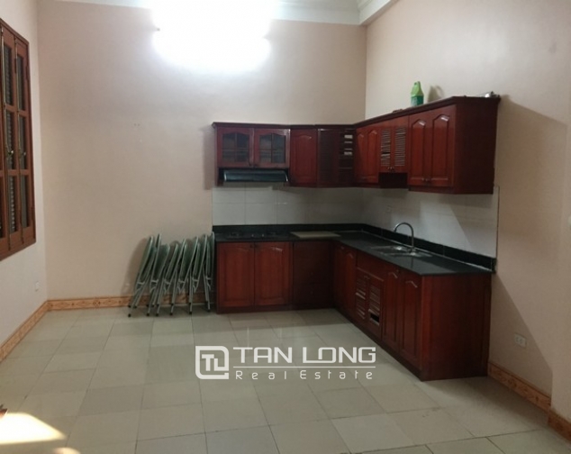 Nice house with 3 floors in Sai Dong street, Long Bien Street for lease 6