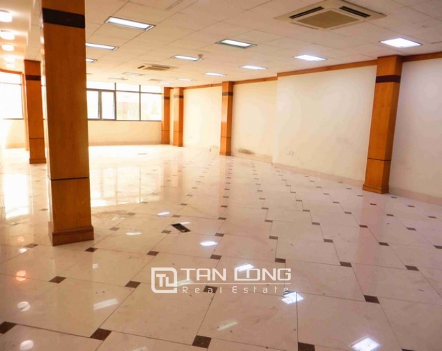 Nice office in Doi Can street, Ba Dinh district for lease 3