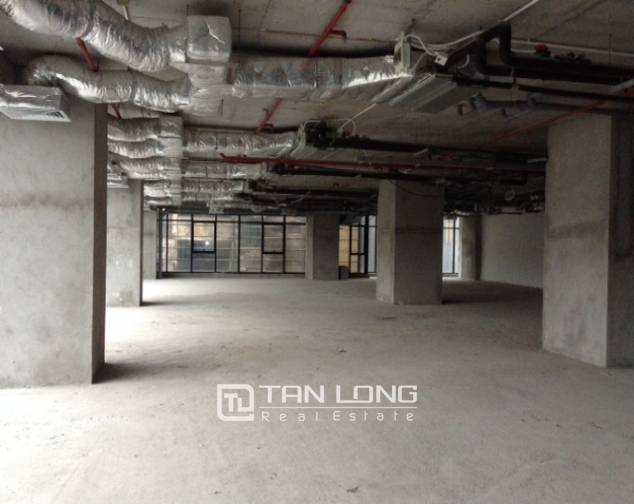 Nice office in Lancaster tower in Ba Dinh for lease 3