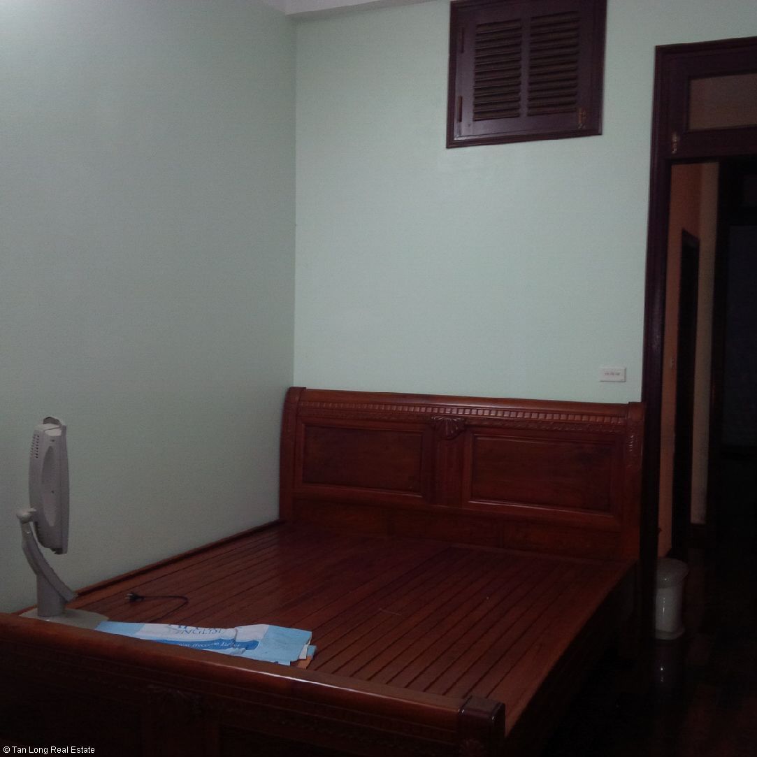 Nice semi furnished house for rent in Sai Dong new urban block 8