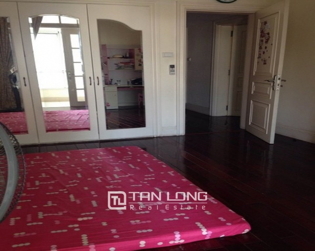 Nice the Manor apartment in Nam Tu Liem district, Hanoi,  4 bedrooms,3 bathrooms 3