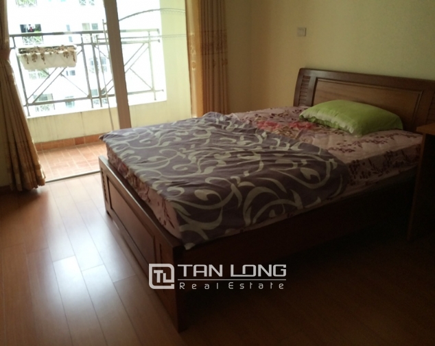 Nicely furnished 3 bedroom apartment to rent in 25T1 in N05 Tran Duy Hung, Cau Giay 1