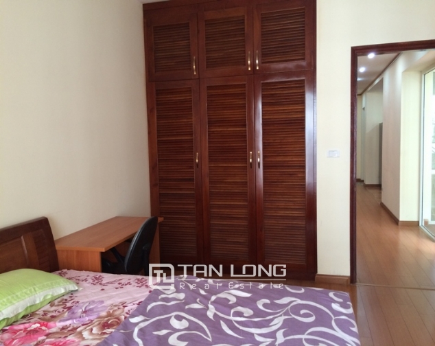 Nicely furnished 3 bedroom apartment to rent in 25T1 in N05 Tran Duy Hung, Cau Giay 2