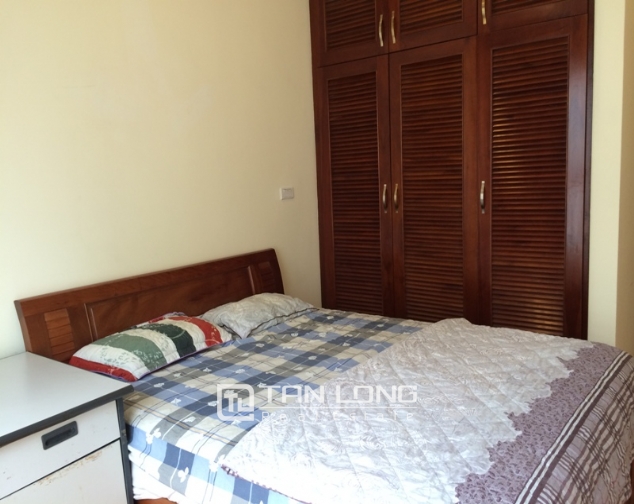 Nicely furnished 3 bedroom apartment to rent in 25T1 in N05 Tran Duy Hung, Cau Giay 9