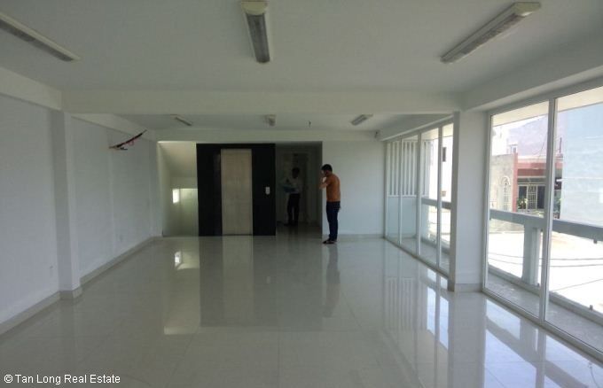 Office for rent in Phuong Mai, Dong Da District 3