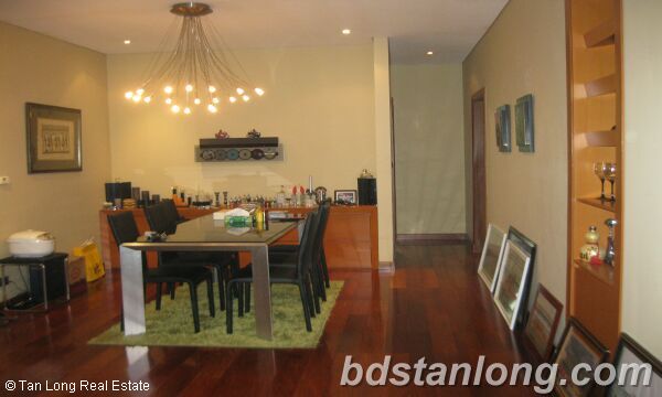 Pacific apartment for rent at 83 Ly Thuong Kiet street 3