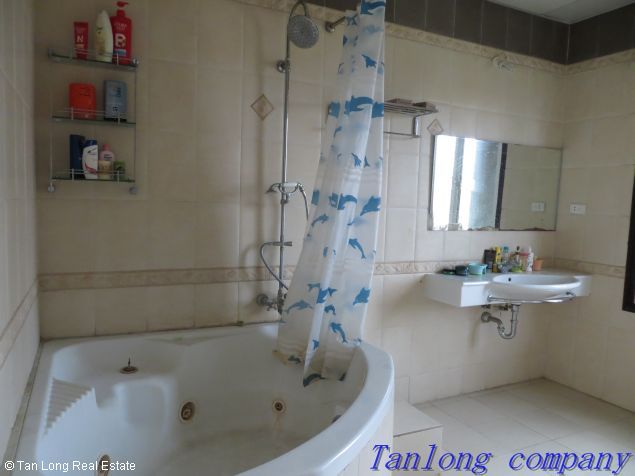 Penthouse apartment available for rent at Thang Long International Village, Cau Giay district, Hanoi. 8