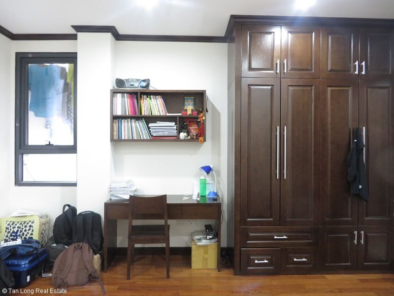 Platinum Residence 2 bedroom apartment for rent in Ba Dinh district. 4
