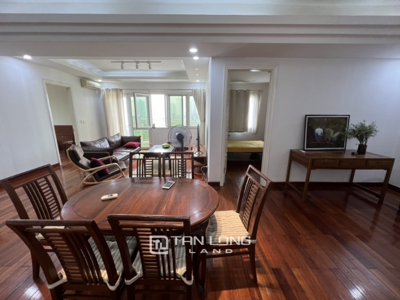 Pretty 3 - bedroom apartment in E5 Ciputra for lease 4