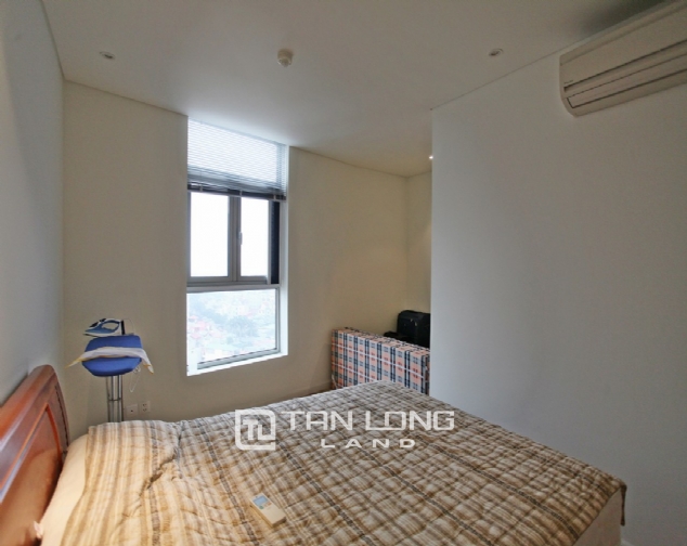 Reasonable 2 bedroom apartment for rent in Watermark, Lac Long Quan 6