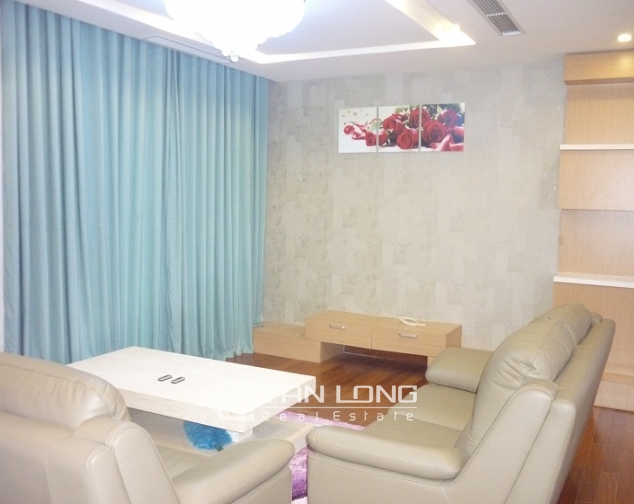 Renovated 3 bedroom apartment for rent in Golden Palace, Nam Tu Liem dist, Hanoi 4