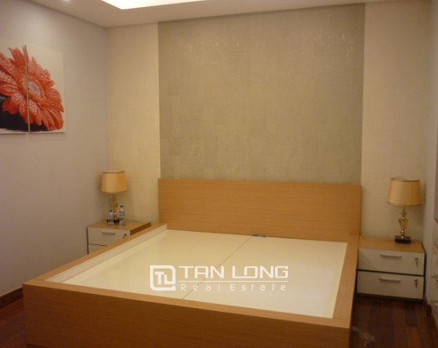 Renovated 3 bedroom apartment for rent in Golden Palace, Nam Tu Liem dist, Hanoi 7