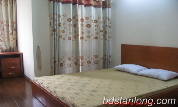 Rent apartment in 713 Lac Long Quan, Tay Ho, Hanoi 7