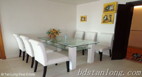 Rental luxury apartment in Pacific Park Place 33 Phan Boi Chau Hoan Kiem district 2