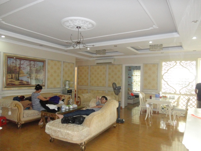 Renting 03 beautiful bedroom apartment in N05-Trung Hoa,Nhan Chinh,Hoang dao Thuy, Ha Noi