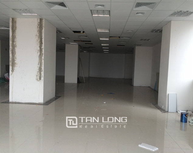 Renting 131m2 office in Hapulico Complex, Nguyen Huy Tuong, Thanh Xuan, Hanoi 2