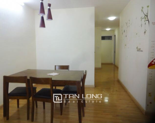 Renting 3 bedroom apartment in 713 Lac Long Quan, Tay Ho, Hanoi 4