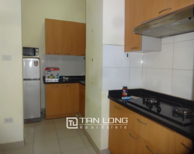 Renting 3 bedroom apartment in 713 Lac Long Quan, Tay Ho, Hanoi 5