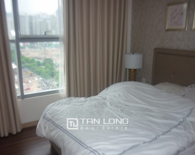 Renting 3 bedroom apartment in Thang Long Number One, modern furniture 2
