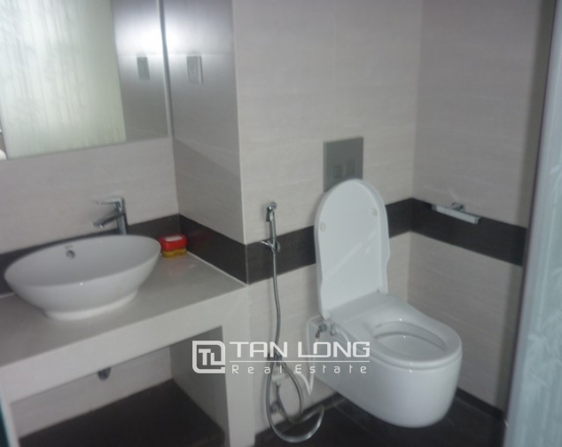 Renting 3 bedroom apartment in Thang Long Number One, modern furniture 3